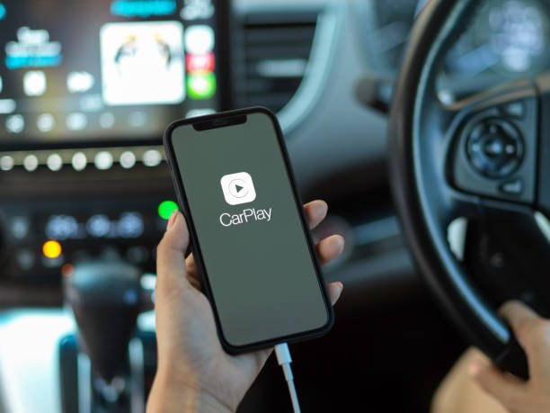 How to download Carplay?